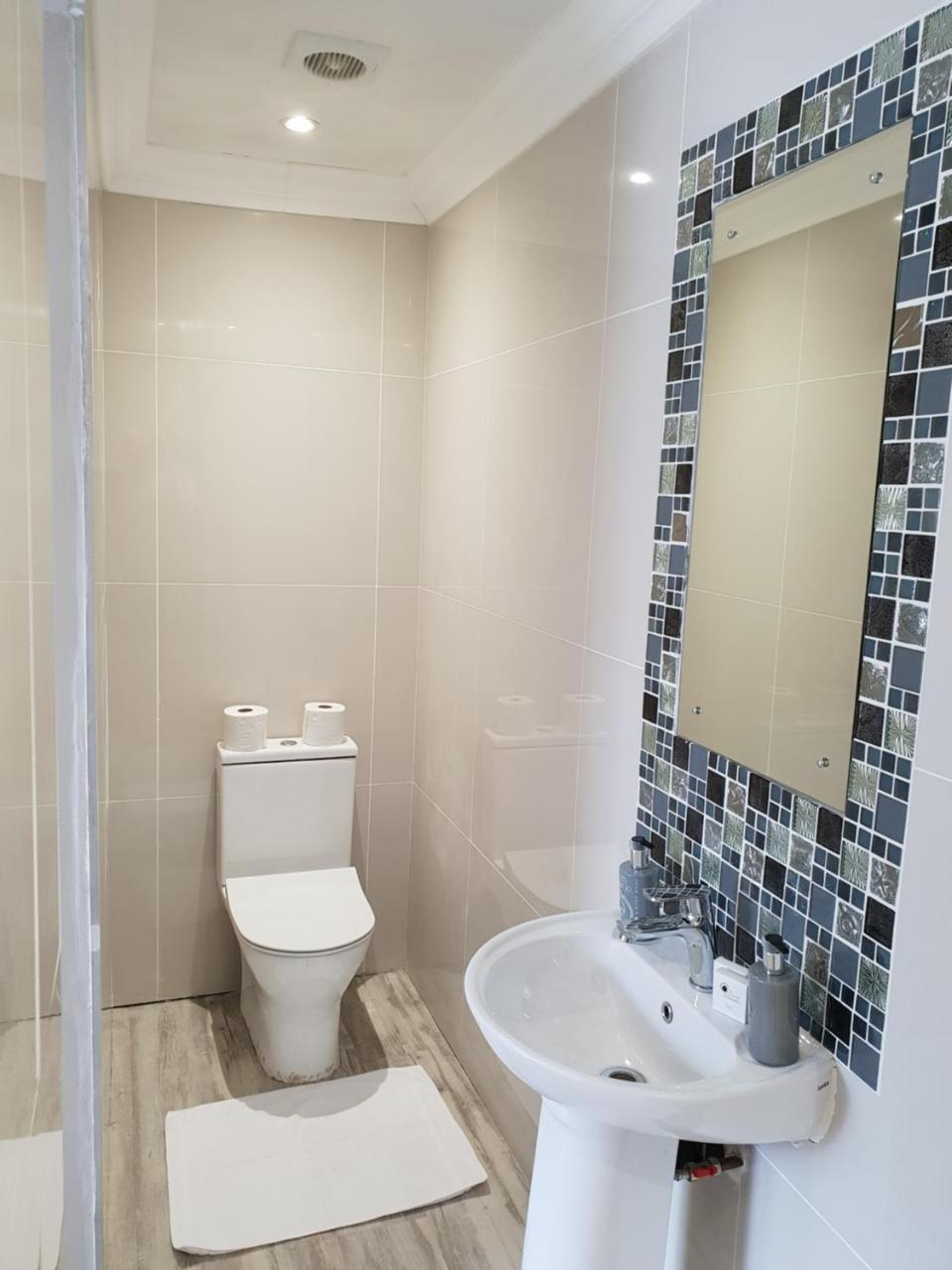 איסט לונדון Reef View Bnb מראה חיצוני תמונה